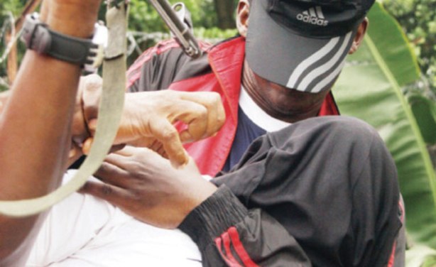 kidnappers atm robbery kidnappers atm robbery