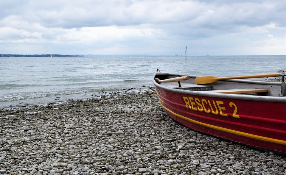 Nigeria: Vessel With Over 100 People On Board Capsized in Calabar - AllAfrica.com